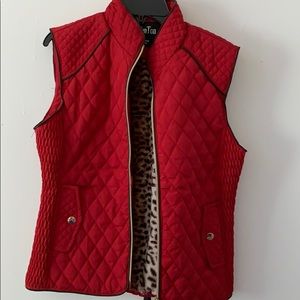 Women’s quilted vest